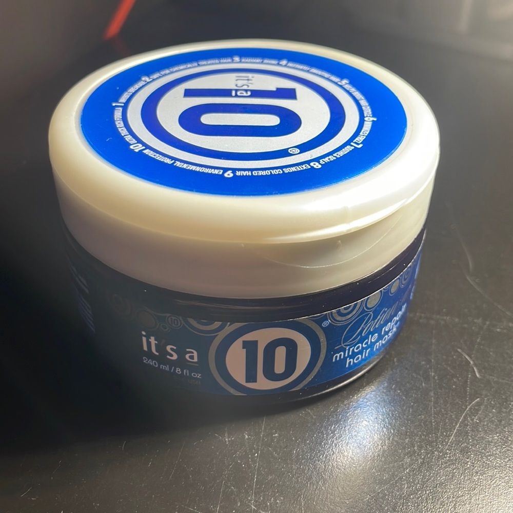 Its a 10 Miracle Hair repair mask